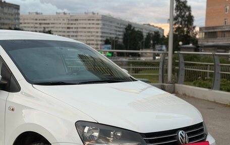 Volkswagen Polo VI (EU Market), 2018 год, 1 100 000 рублей, 2 фотография