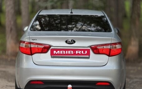 KIA Rio III рестайлинг, 2013 год, 850 000 рублей, 5 фотография
