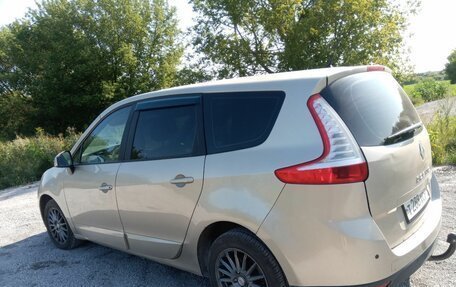 Renault Scenic III, 2011 год, 600 000 рублей, 6 фотография