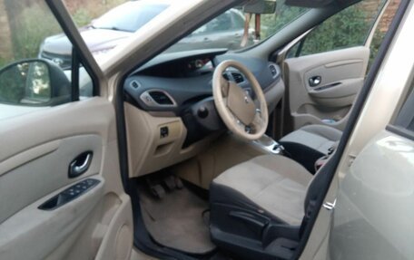 Renault Scenic III, 2011 год, 600 000 рублей, 3 фотография