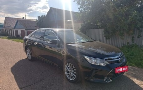 Toyota Camry, 2015 год, 2 000 000 рублей, 2 фотография