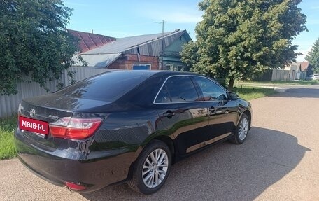 Toyota Camry, 2015 год, 2 000 000 рублей, 3 фотография