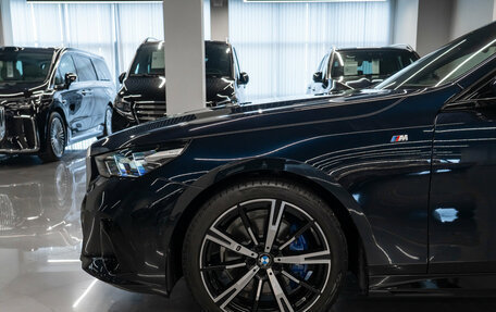 BMW 5 серия, 2025 год, 8 450 000 рублей, 27 фотография