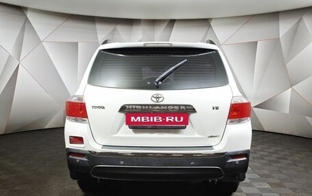 Toyota Highlander III, 2013 год, 1 743 000 рублей, 8 фотография