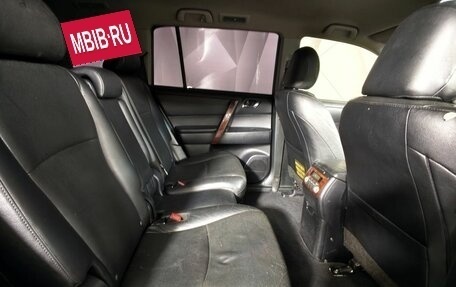 Toyota Highlander III, 2013 год, 1 743 000 рублей, 16 фотография