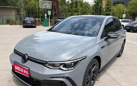 Volkswagen Golf VIII, 2023 год, 2 190 000 рублей, 1 фотография