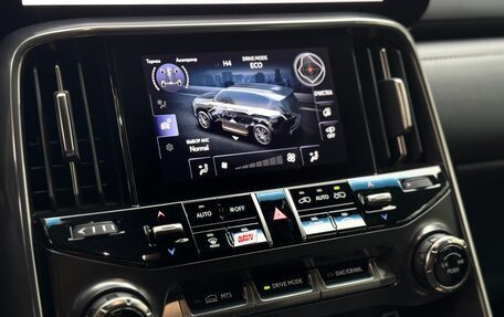 Lexus LX, 2024 год, 14 650 000 рублей, 18 фотография