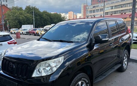 Toyota Land Cruiser Prado 150 рестайлинг 2, 2009 год, 2 300 000 рублей, 7 фотография