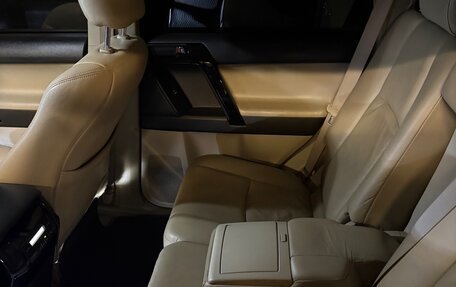 Toyota Land Cruiser Prado 150 рестайлинг 2, 2009 год, 2 300 000 рублей, 10 фотография