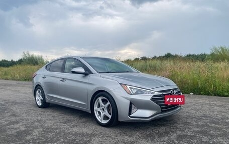 Hyundai Elantra VI рестайлинг, 2020 год, 1 690 000 рублей, 5 фотография