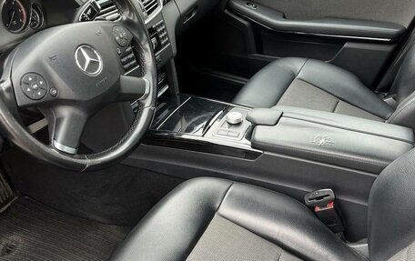 Mercedes-Benz E-Класс, 2011 год, 4 фотография