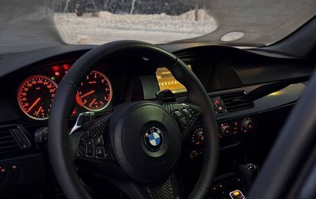 BMW 5 серия, 2005 год, 990 000 рублей, 7 фотография