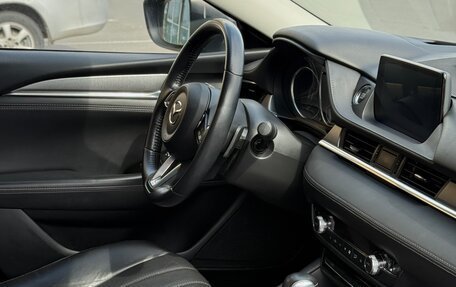 Mazda 6, 2018 год, 2 400 000 рублей, 7 фотография