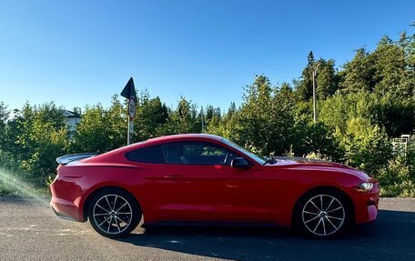 Ford Mustang VI рестайлинг, 2019 год, 3 050 000 рублей, 2 фотография