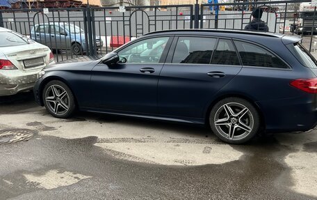 Mercedes-Benz C-Класс, 2019 год, 2 800 000 рублей, 3 фотография