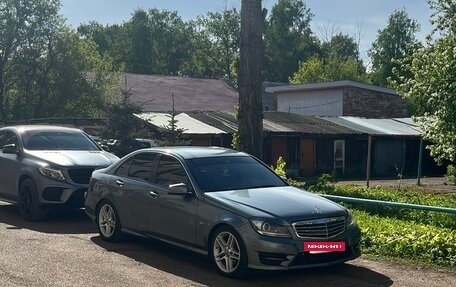 Mercedes-Benz C-Класс, 2011 год, 1 100 000 рублей, 5 фотография