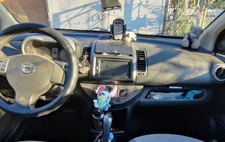 Nissan Note II рестайлинг, 2008 год, 850 000 рублей, 15 фотография