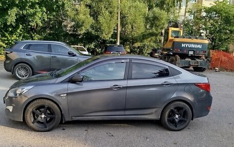 Hyundai Solaris II рестайлинг, 2016 год, 870 000 рублей, 7 фотография