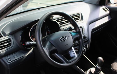 KIA Rio III рестайлинг, 2013 год, 750 000 рублей, 6 фотография