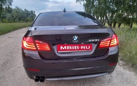 BMW 5 серия, 2011 год, 1 490 000 рублей, 8 фотография
