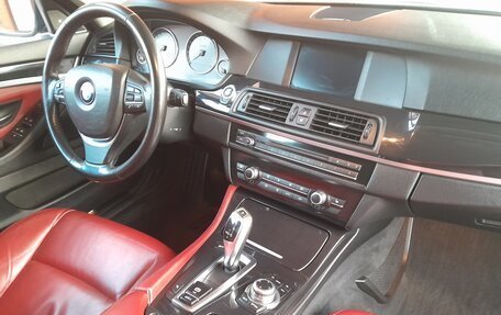 BMW 5 серия, 2011 год, 1 490 000 рублей, 23 фотография