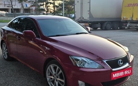 Lexus IS II рестайлинг 2, 2005 год, 1 500 000 рублей, 2 фотография