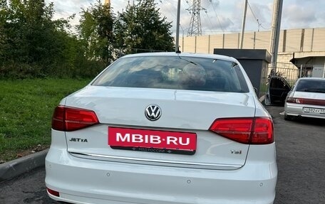 Volkswagen Jetta VI, 2016 год, 1 100 000 рублей, 4 фотография