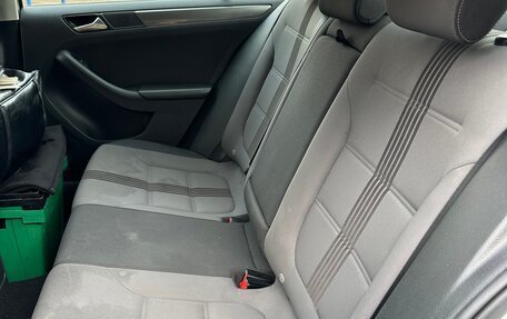 Volkswagen Jetta VI, 2016 год, 1 100 000 рублей, 13 фотография