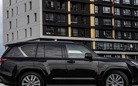 Lexus LX, 2023 год, 15 000 000 рублей, 3 фотография
