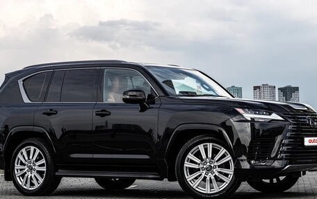 Lexus LX, 2023 год, 15 000 000 рублей, 6 фотография