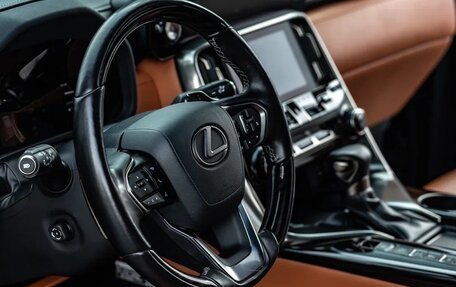 Lexus LX, 2023 год, 15 000 000 рублей, 11 фотография