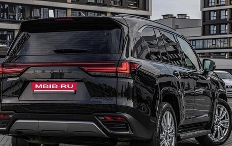 Lexus LX, 2023 год, 15 000 000 рублей, 10 фотография