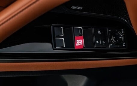 Lexus LX, 2023 год, 15 000 000 рублей, 34 фотография