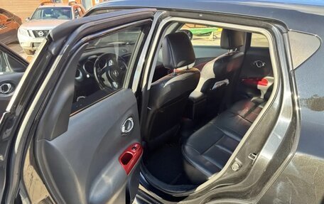 Nissan Juke II, 2011 год, 850 000 рублей, 11 фотография