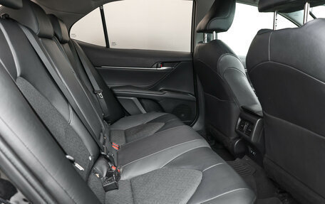 Toyota Camry, 2021 год, 3 099 000 рублей, 14 фотография