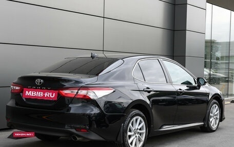 Toyota Camry, 2021 год, 3 099 000 рублей, 7 фотография