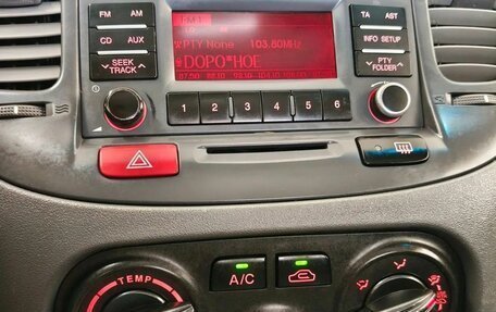 KIA Rio II, 2010 год, 510 000 рублей, 13 фотография