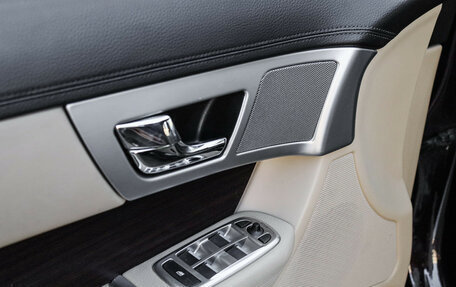 Jaguar XF I рестайлинг, 2014 год, 1 580 000 рублей, 15 фотография