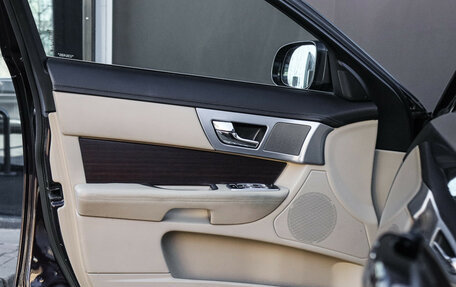 Jaguar XF I рестайлинг, 2014 год, 1 580 000 рублей, 14 фотография