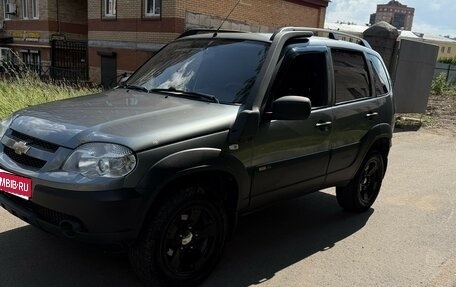 Chevrolet Niva I рестайлинг, 2015 год, 470 000 рублей, 1 фотография