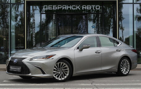 Lexus ES VII, 2021 год, 4 350 000 рублей, 1 фотография