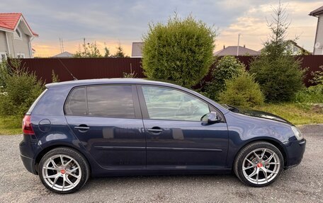 Volkswagen Golf V, 2005 год, 570 000 рублей, 21 фотография