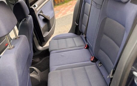 Volkswagen Golf V, 2005 год, 570 000 рублей, 31 фотография