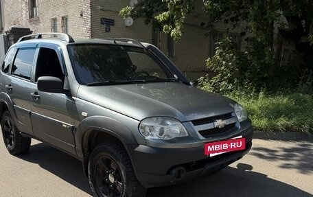 Chevrolet Niva I рестайлинг, 2015 год, 470 000 рублей, 12 фотография
