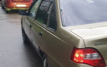 Daewoo Nexia I рестайлинг, 2011 год, 100 000 рублей, 11 фотография