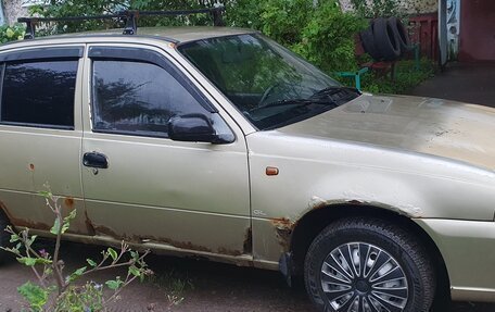 Daewoo Nexia I рестайлинг, 2011 год, 100 000 рублей, 9 фотография