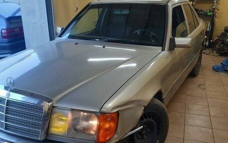 Mercedes-Benz W124, 1985 год, 140 000 рублей, 7 фотография