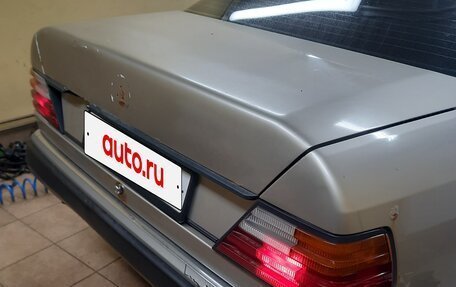 Mercedes-Benz W124, 1985 год, 140 000 рублей, 4 фотография