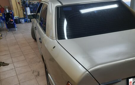 Mercedes-Benz W124, 1985 год, 140 000 рублей, 6 фотография