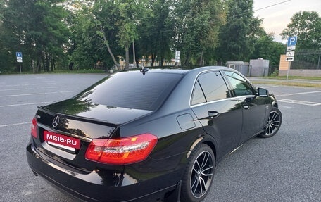 Mercedes-Benz E-Класс, 2012 год, 1 950 000 рублей, 4 фотография